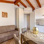 Air-conditioned Penthouse With Terrace And Parking