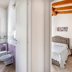 Air-conditioned Penthouse With Terrace And Parking Apartmán *